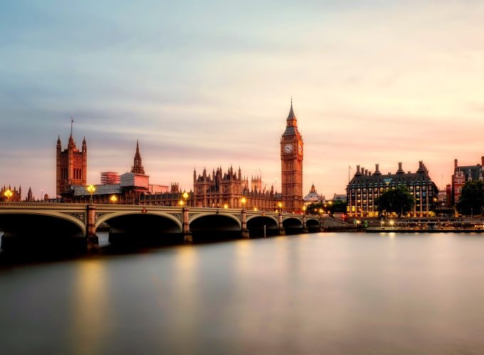 LONDRA NATALIZIA CON SPETTACOLARI LUMINARIE E MERCATINI DAL 27 NOVEMBRE AL 01 DICEMBRE 2026