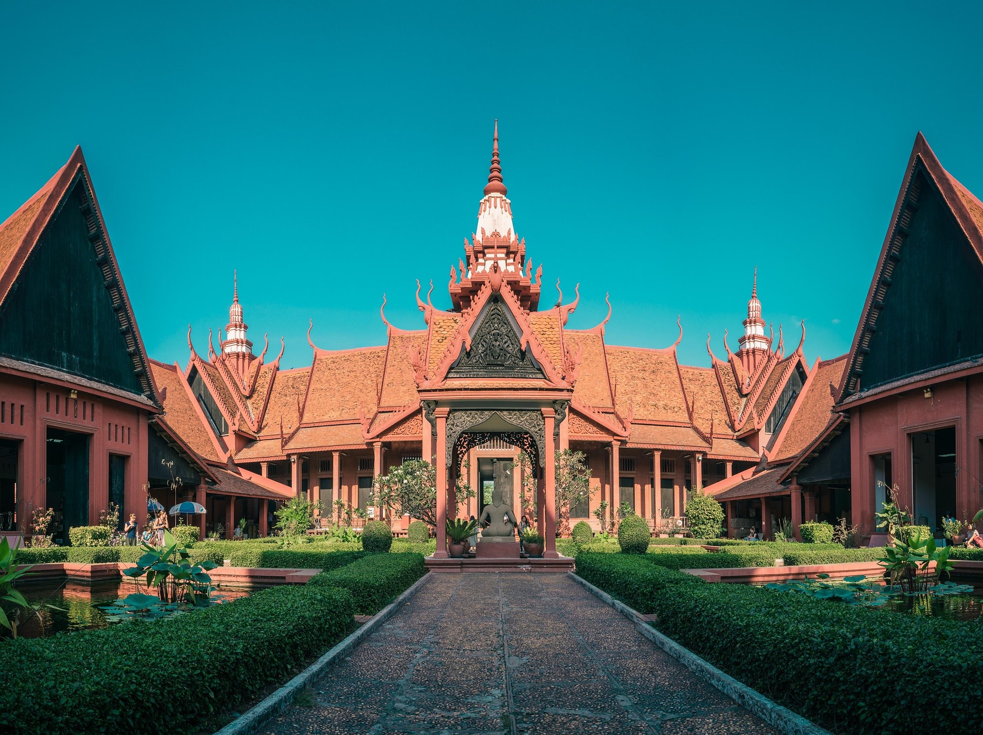 7° giorno: PHNOM PENH PASSATO E PRESENTE 