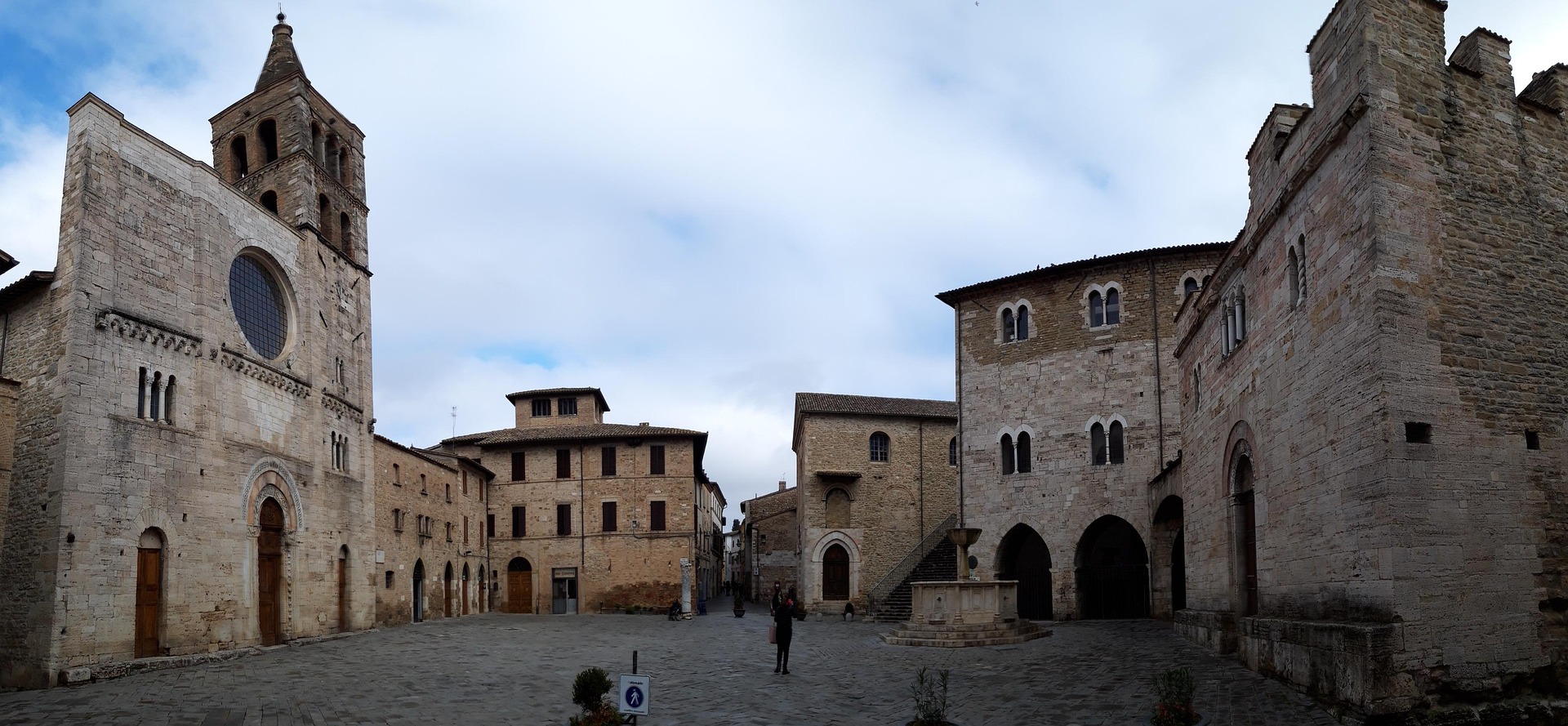Secondo giorno - 27 giugno 2026: Terni - Castelluccio di Norcia - Terni