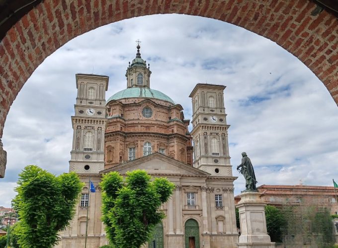 LA GROTTA DEI DOSSI  E FIERA DELLA MADONNA DI VICOFORTE MONDOVI’ SABATO  5 SETTEMBRE 2026